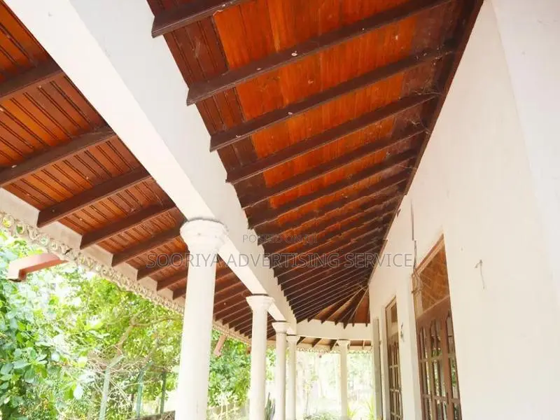 House for Sale in Wennappuwa