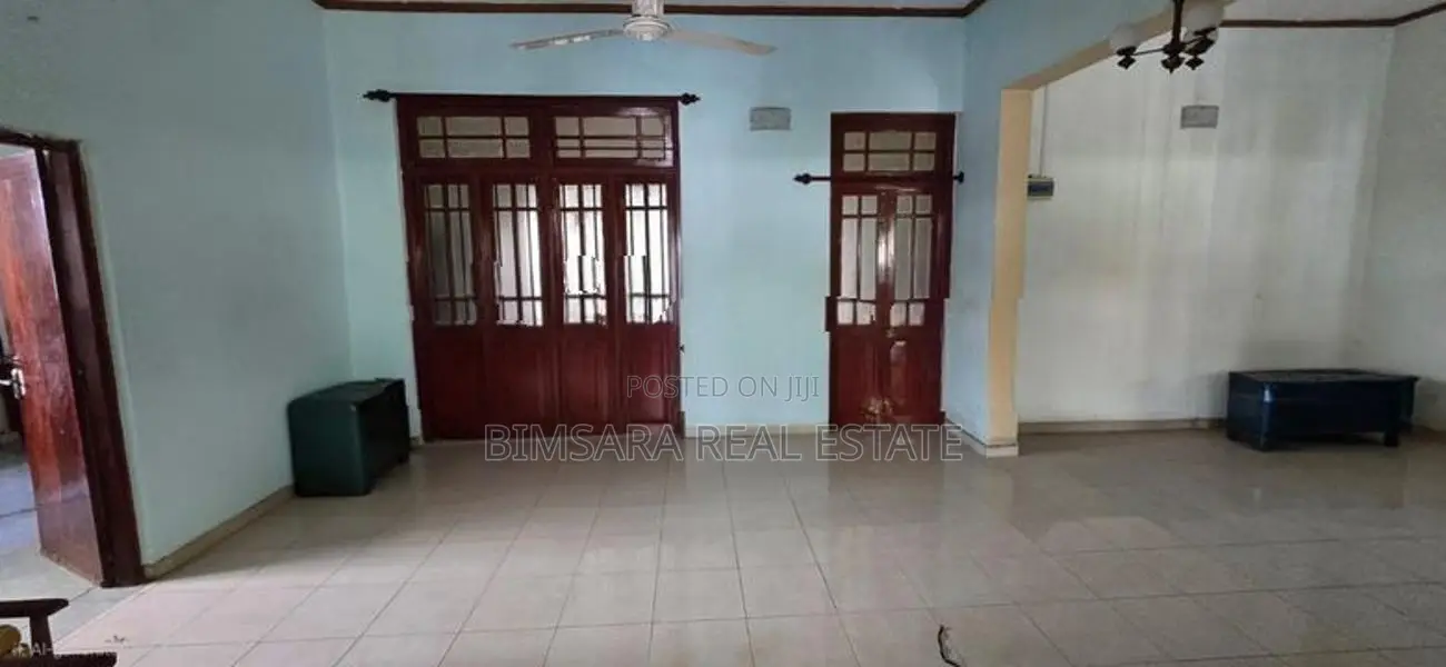 COMMERCIAL PROPERTY FOR RENT IN DEHIWALA ROAD, MAHARAGAMA | LH 03681