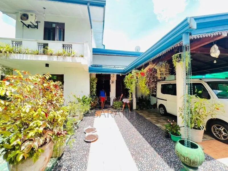11.5 P With Valuable House In Mattegoda