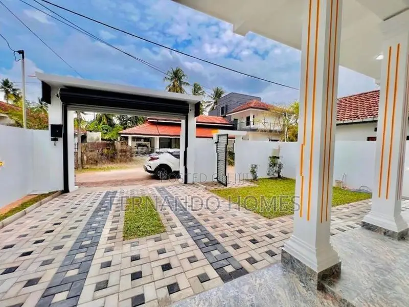 Double Story Mint Conditions Luxury New House For Sale In Negombo