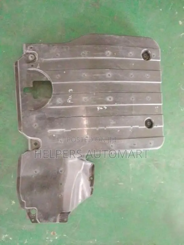 Honda vezel Ru3 Under cover