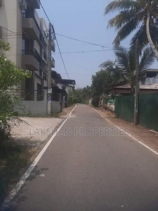 Commercial Land For Sale In Piliyandala Honnanthara