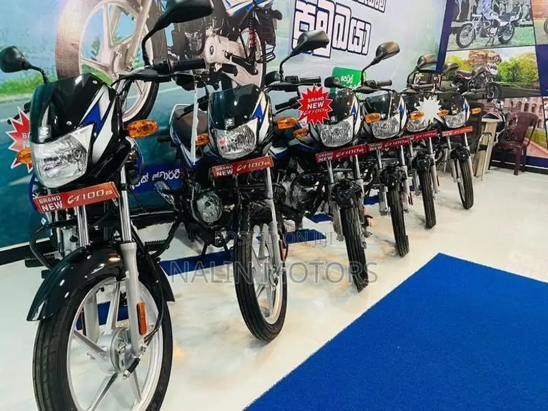 Bajaj CT100 ES 2025