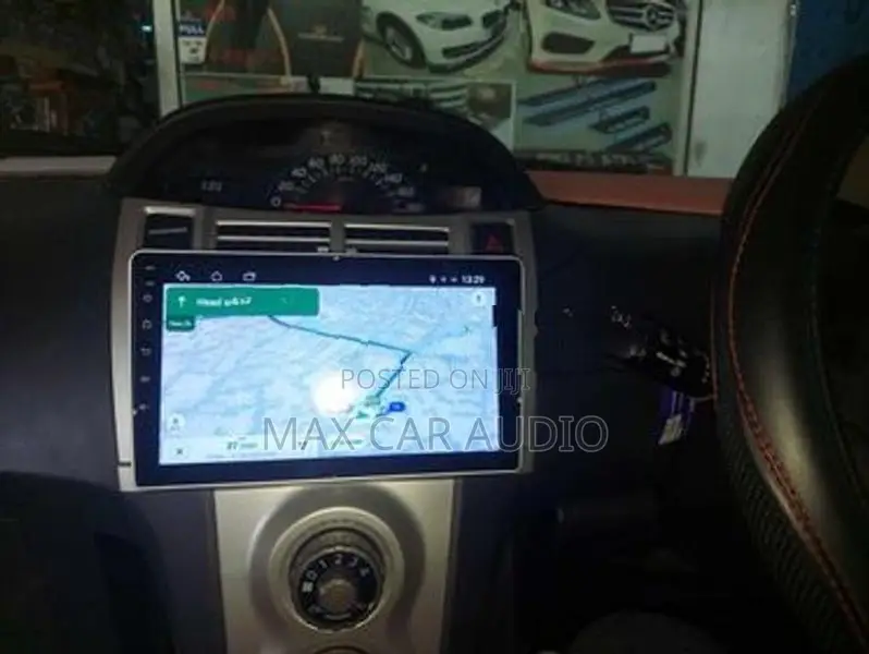 Toyota Vitz 9''android Ips Car Dvd Audio Setup with Panel