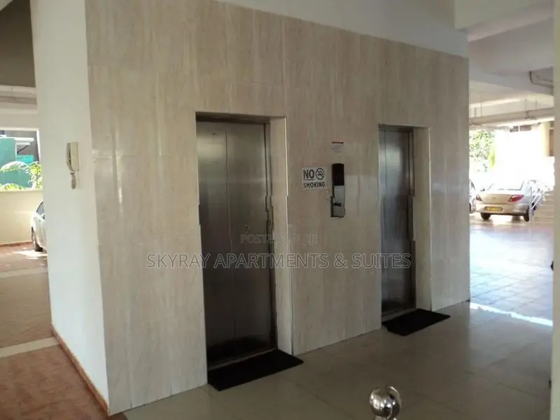 Holiday Fully Furnished 2 Bedroom Seaview Apartment Border of Wellawat