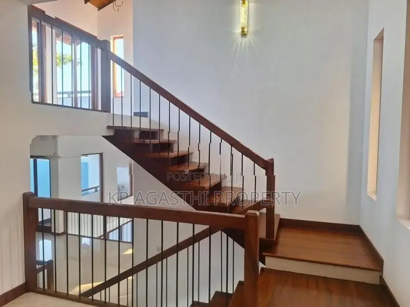 Kotte Luxury House for Sale