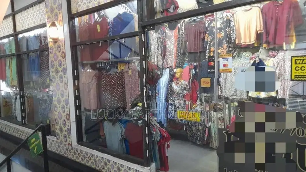 Colombo 8, Ground Floor Shop For Rent (MG1279)