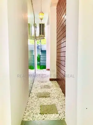 Battaramulla : Brand New 5 A/C BR (6.2 perches) House for Sale