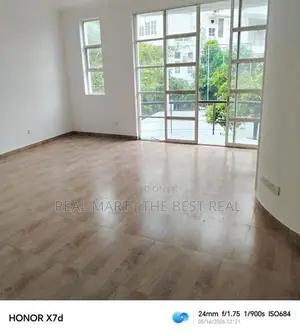 Colombo 7 : 7BR Luxury A/C villa for Rent at Bauddhaloka Mawatha