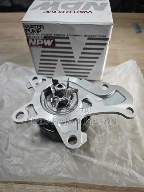 TOYOTA TANK WATER PUMP