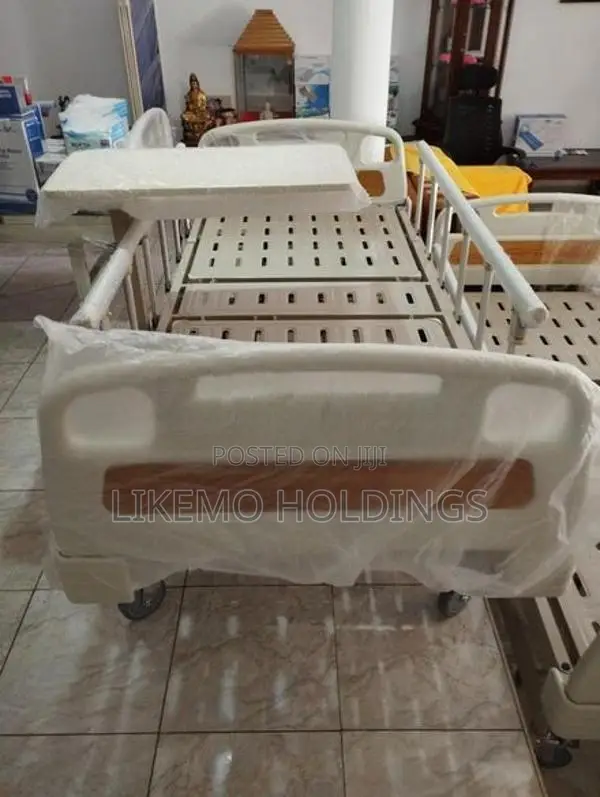 Patient Four Function Electric Hospital Beds