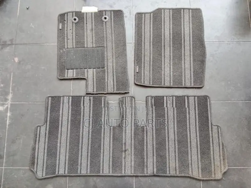 Daihatsu Cast Activa Carpet Set