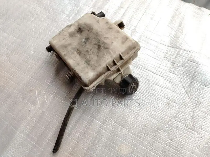 Peugeot 206 Coolent Tank