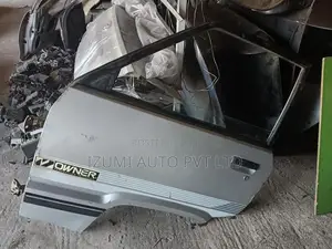 Toyota Townace CR26 left Manual door