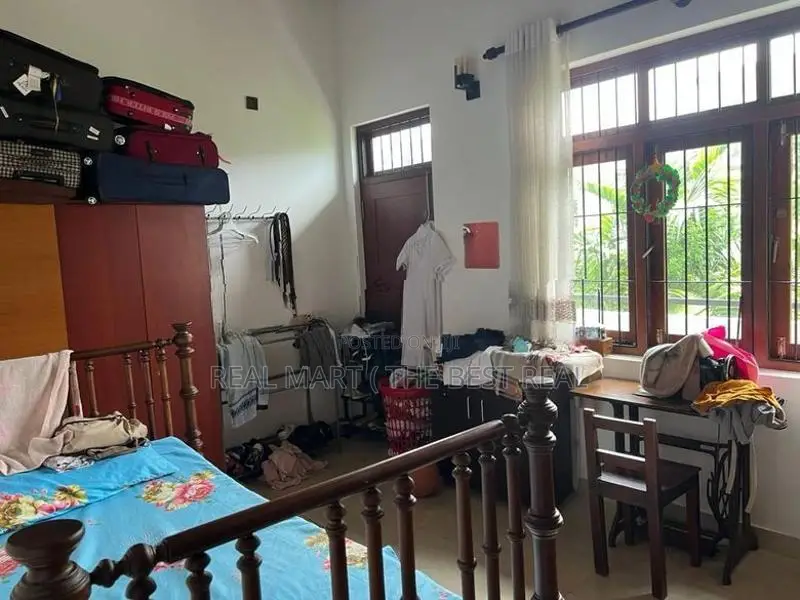 Moratuwa : 7BR (13P) House for Sale at Domingo Demel road