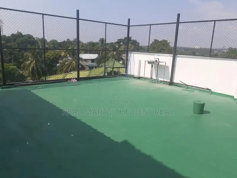 Mulleriyawa : 9BR (15.6P) House for Sale