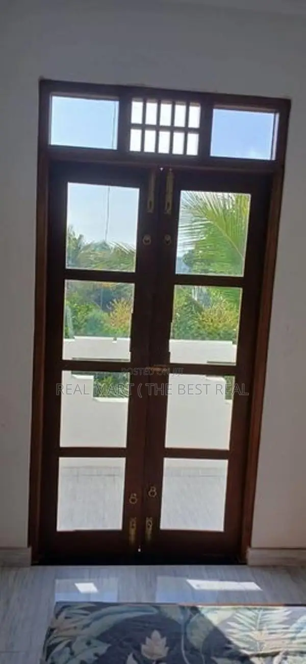 Mulleriyawa : 9BR (15.6P) House for Sale