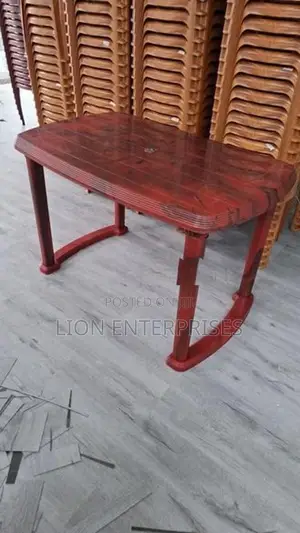 Nippon Plastic Tables