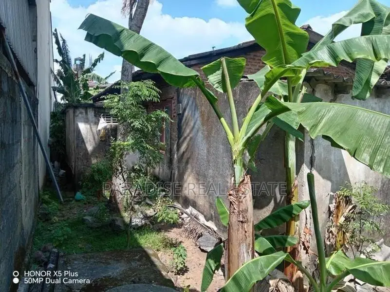 Land with House for Sale Ratmalana