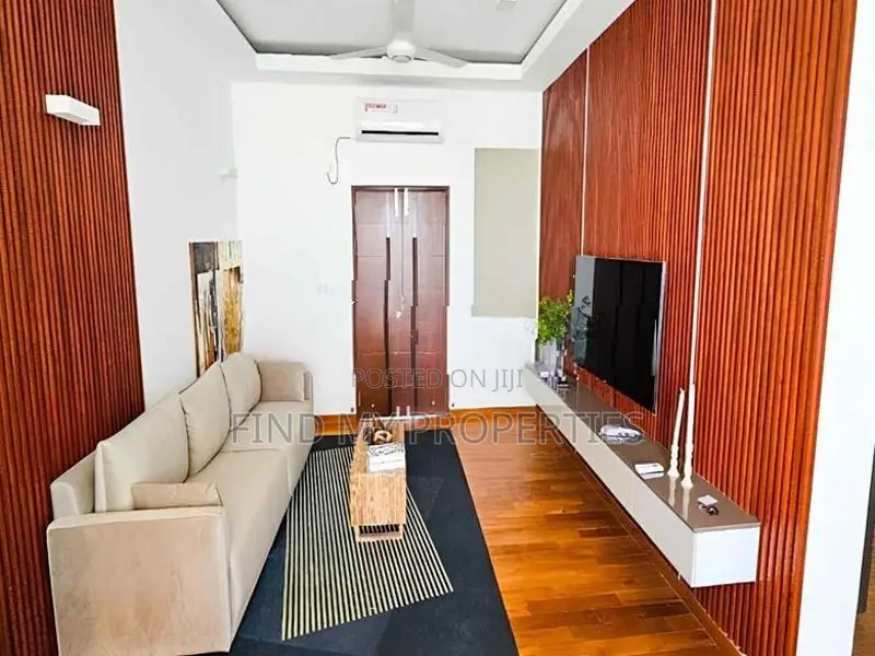 Apartment for Sale at Uswetakeiyawa, Wattala