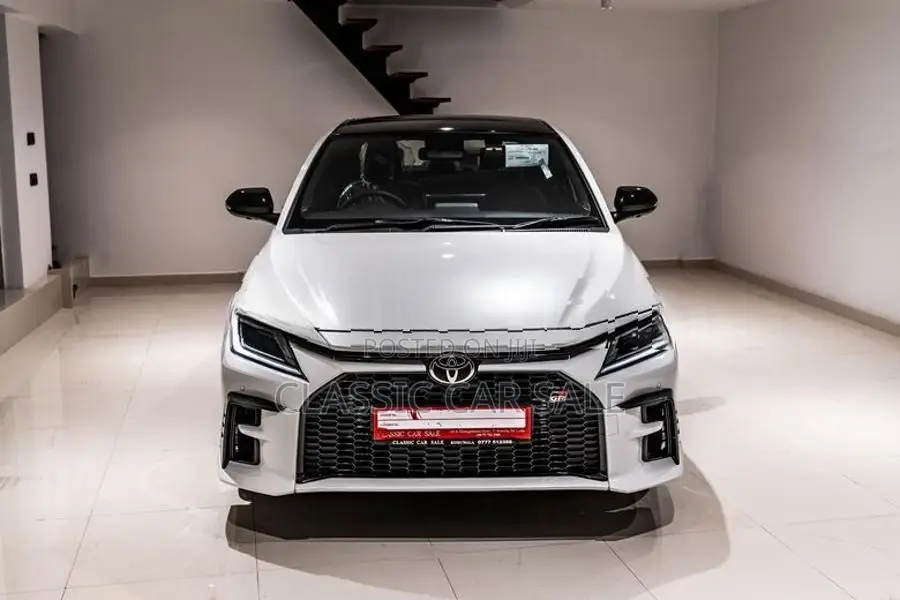 Toyota Yaris Ativ GR Sport 2025