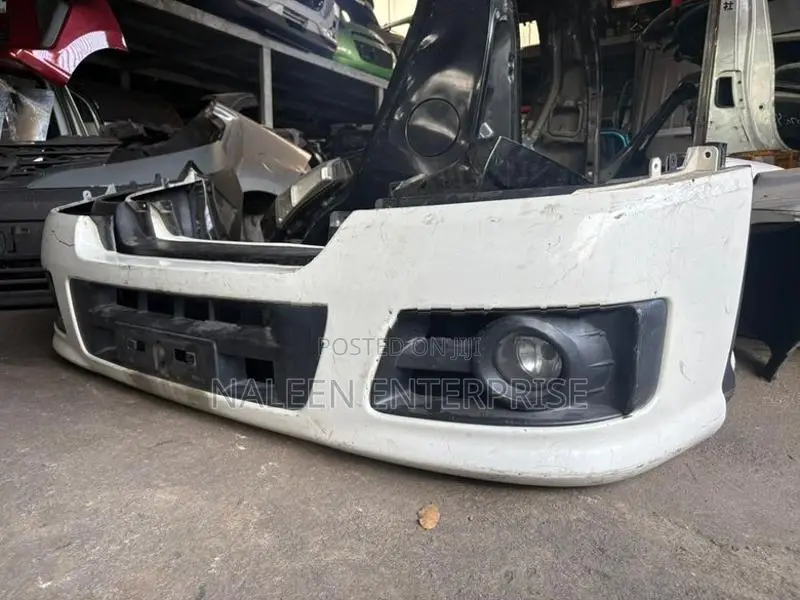 Nissan Caravan E25 Crystal Front Buffer with Fog Lights