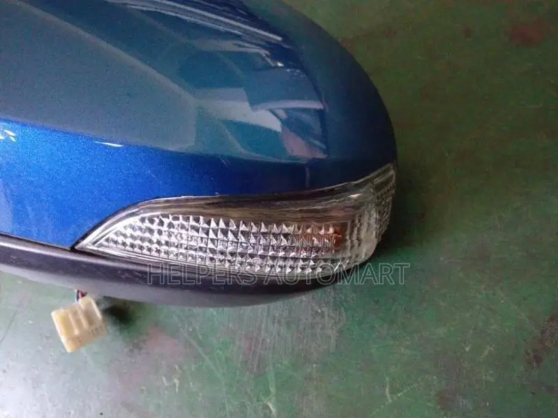 Toyota Aqua NHP10 Side Mirror