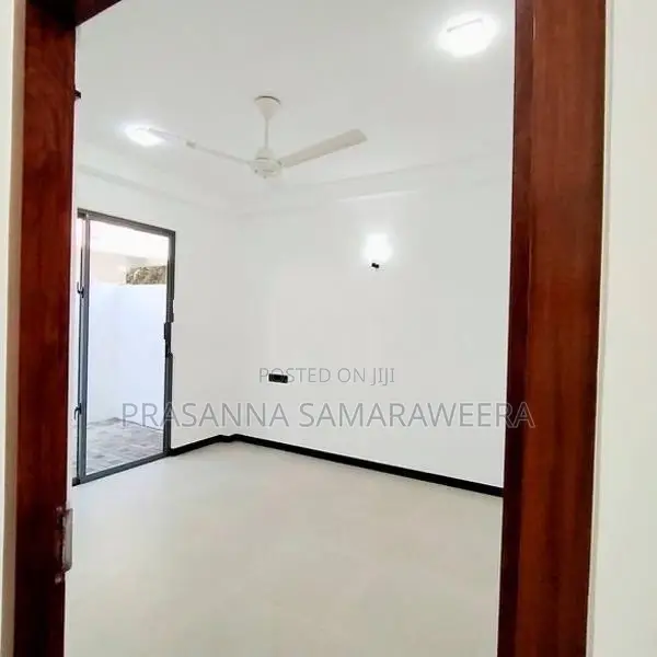 Solid Brand New Modern Super Luxury 2 Storey House-Piliyandala