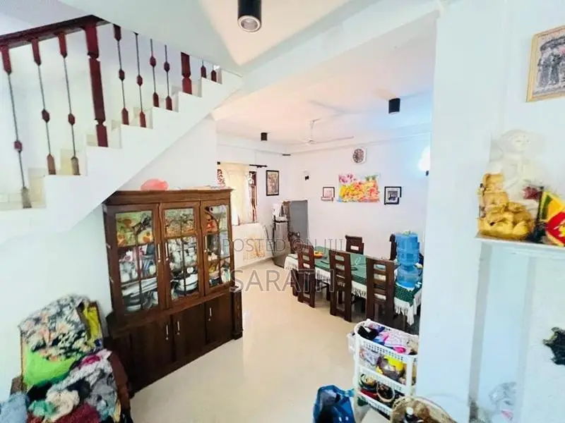 Well Maintained Super House Sale Kottawa