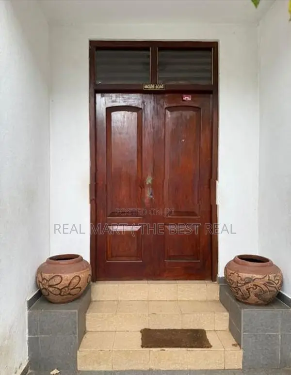 Kalubowila : 4BR (12.3 perches) House for Sale at Pamankada