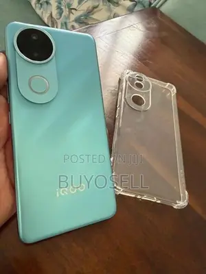 iqoo Z10R 256GB 5G (Used)