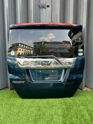 Toyota Roomy (M-900A) Dicky Door Complete