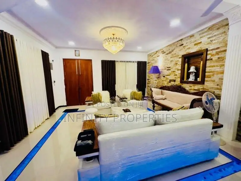 (AF735) Luxury House For Sale In Kottawa