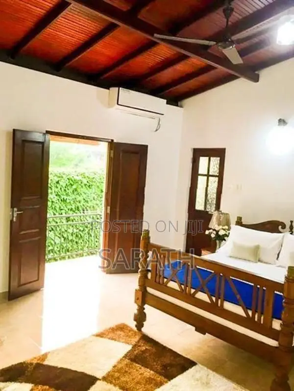 Luxury Modern House Sale Talawatugoda