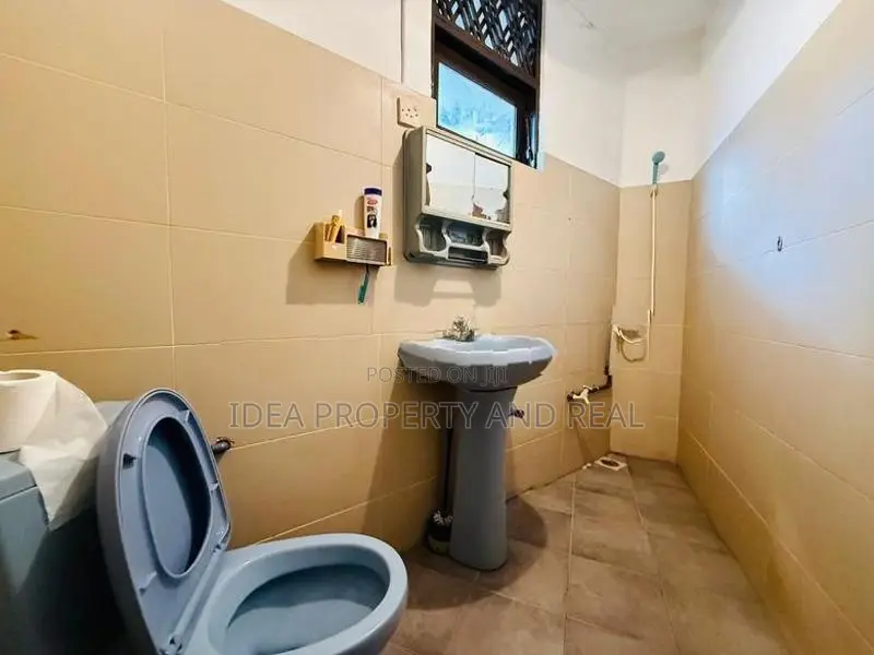 (SDA-369) Valuable Appartement Type 1st Floor House Sale in Maththegod