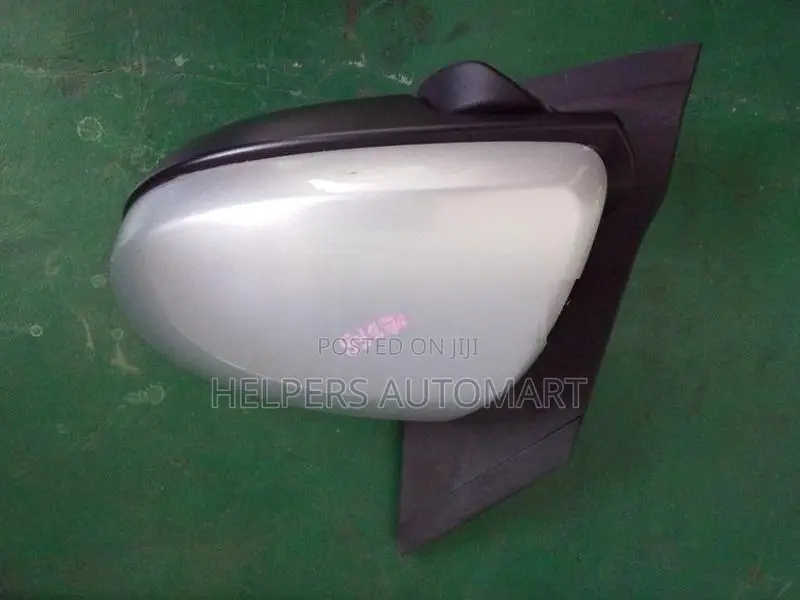 Mazda Demio DE3FS Side Mirror
