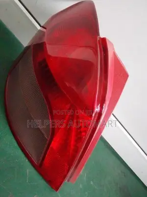 Toyota Vitz KSP90 Tail Light