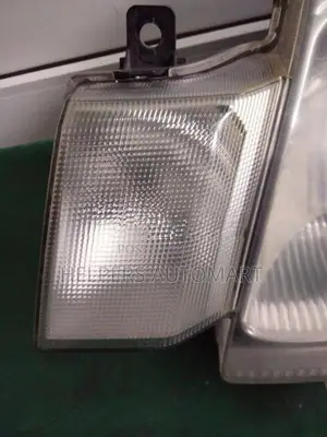 Suzuki Japan Alto HA24 Head Light