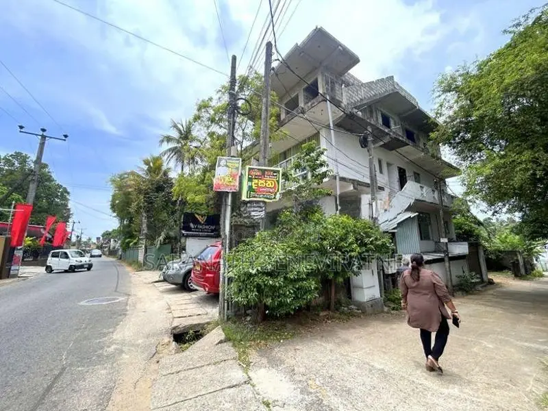 Commercial Building for Sale Pannipitiya Moraketiya Junction