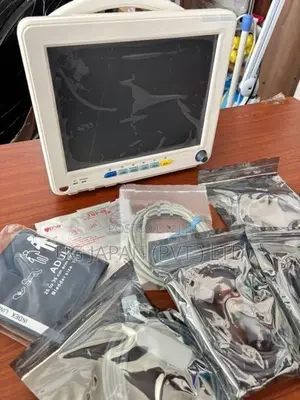 PATIENT MONITOR MILLANIUM CARE P-12M