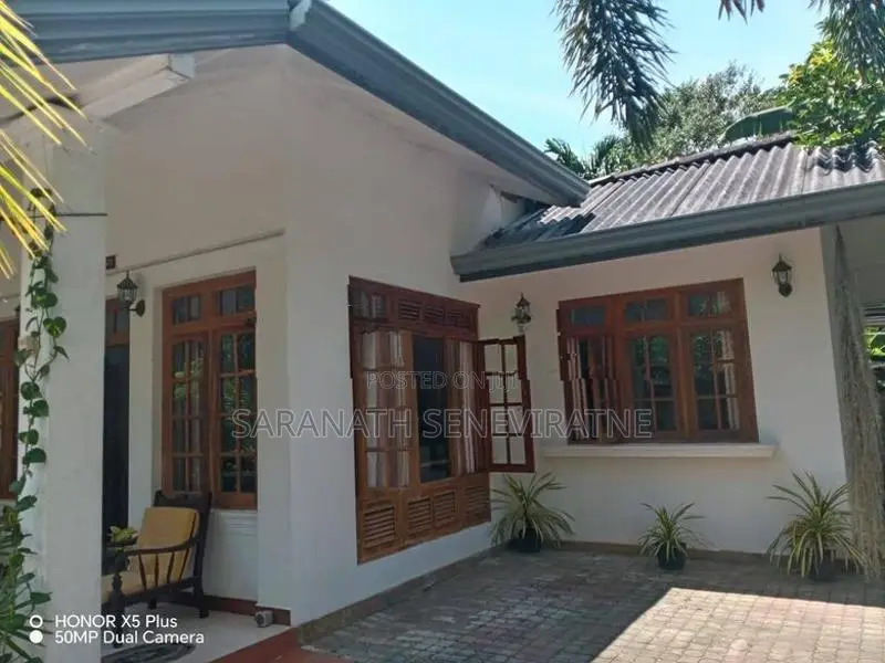 House for Sale from Kandy - Ampitiya on Thalathuoya Road