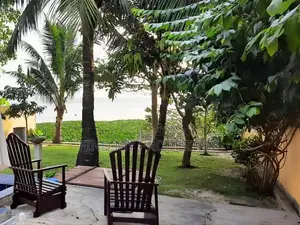 Lakefront Villa for Sale in Piliyandala