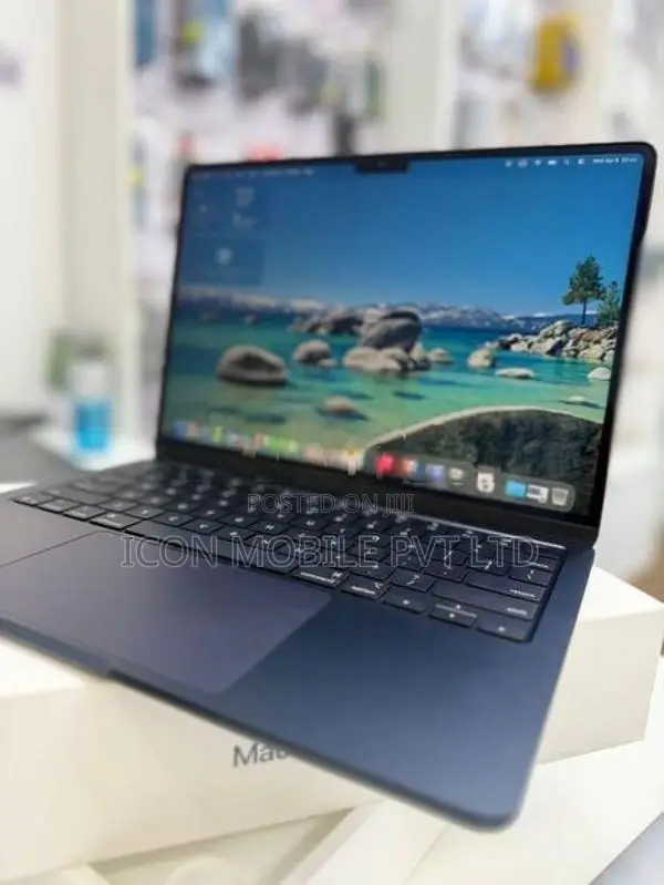 MacBook Air M4 16GB | 256GB