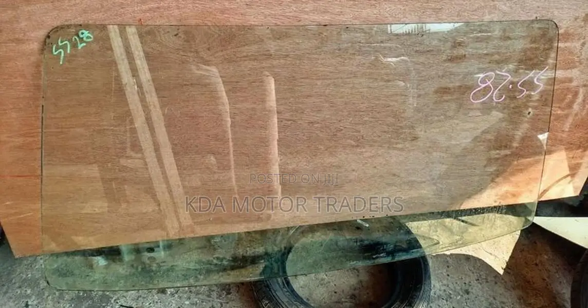 Bongo SS28 Windscreen