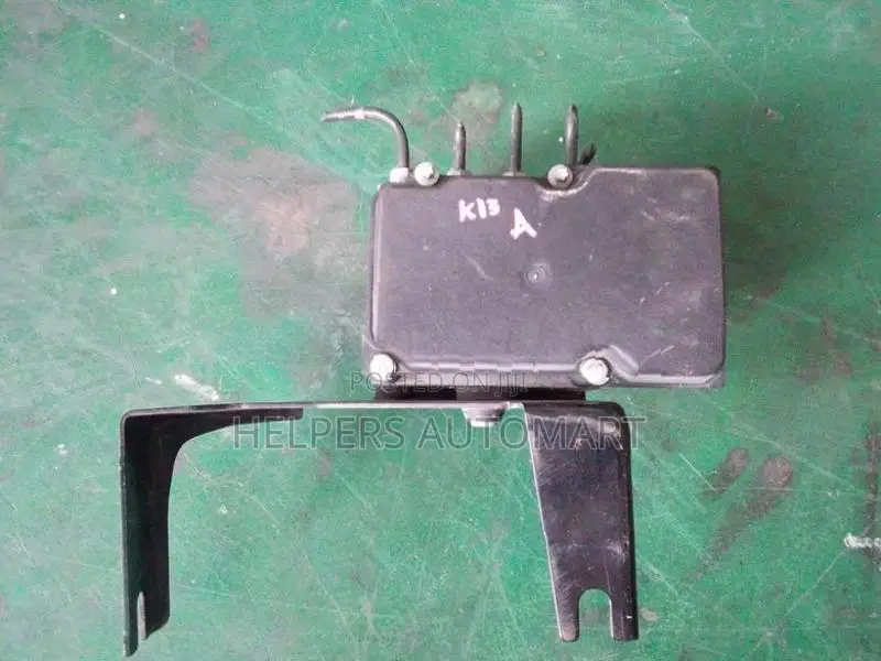 Nissan March K13 ABS Unit