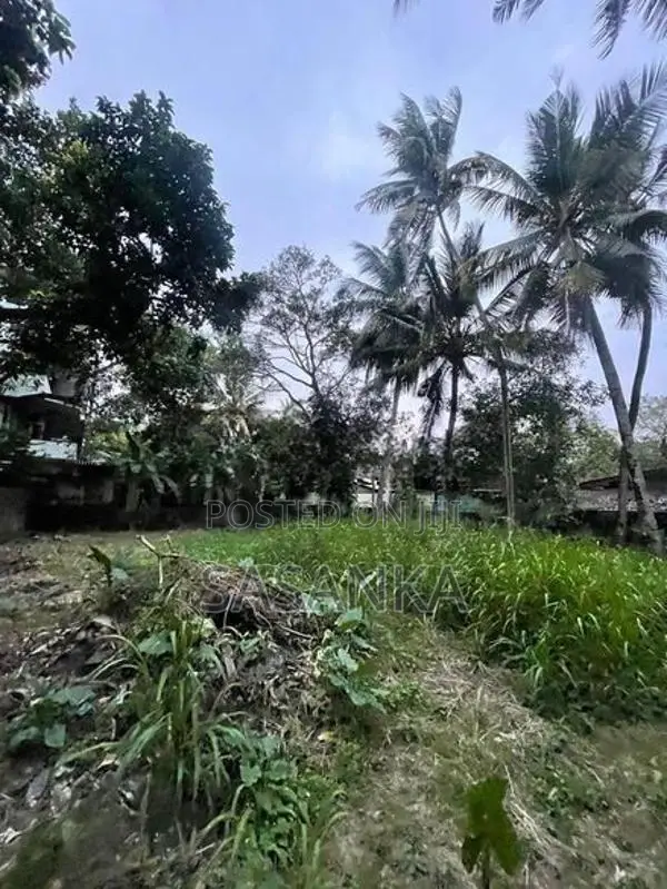 Mount Lavinia Prime Location 20 Perches Land For Sale