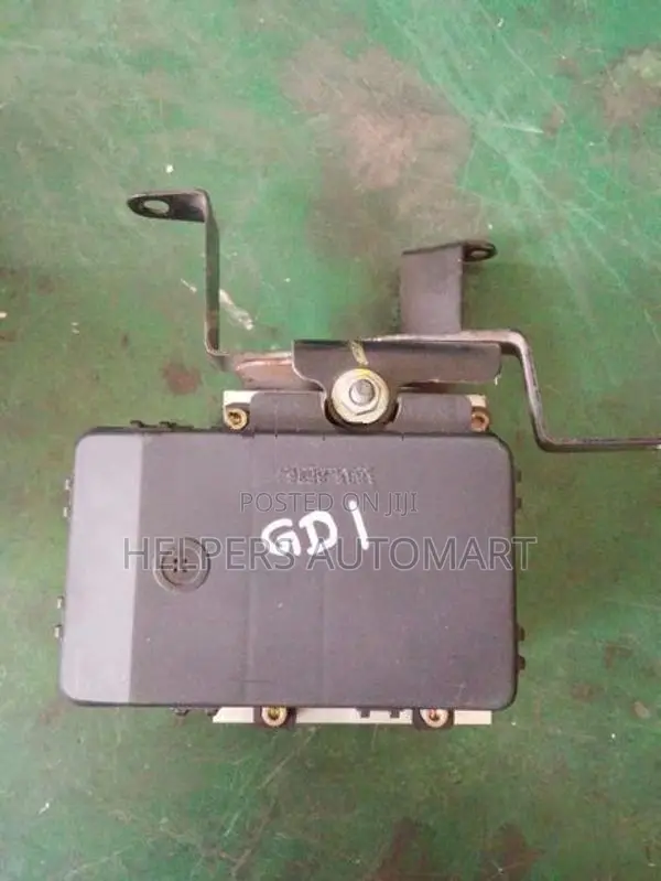 Honda Fit GD1 ABS Unit