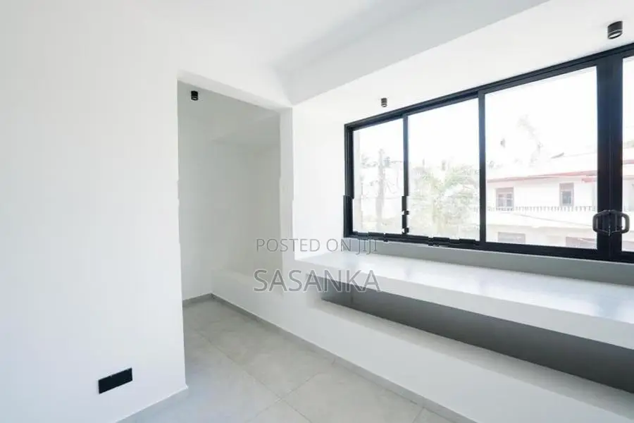 Mulleriyawa Brand New Modern Luxury House For Sale