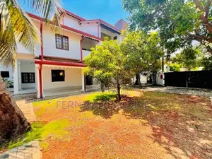 3 Story 6 Bed Rooms Fully Furnshed House For Sale In Negombo