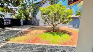 3 Story 6 Bed Rooms Fully Furnshed House For Sale In Negombo